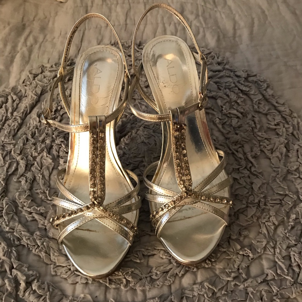 Aldo Silver Rhinestone Heel - Picture 2 of 5